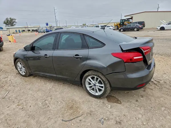 1FADP3F27HL328670 2017 FORD FOCUS - Image 2