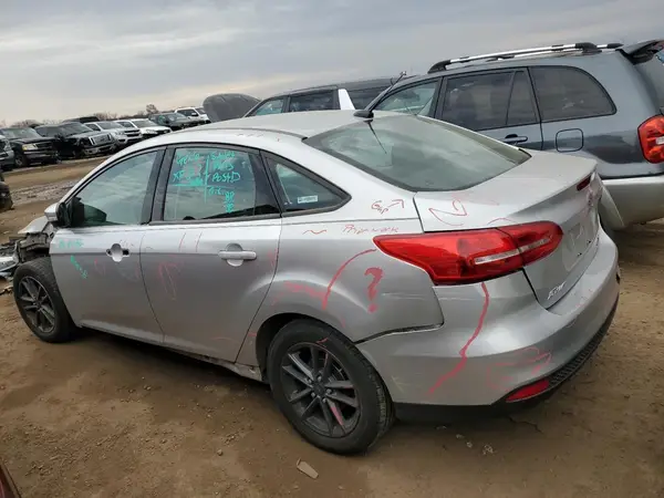 1FADP3F27HL339281 2017 FORD FOCUS - Image 2