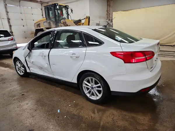 1FADP3F27HL340852 2017 FORD FOCUS - Image 2