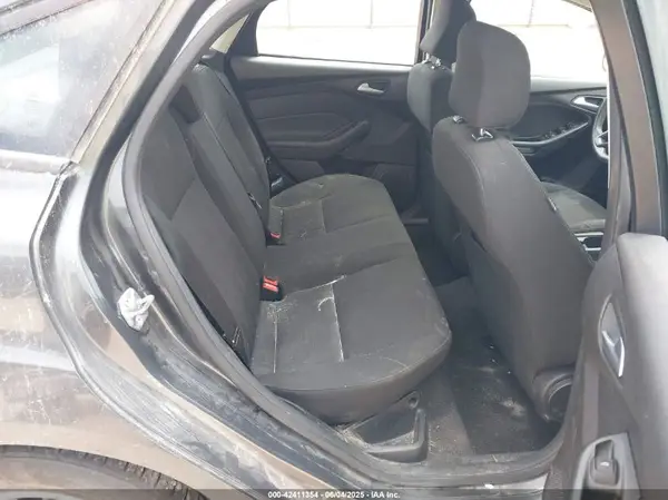 1FADP3F27HL342018 2017 FORD FOCUS - Image 8