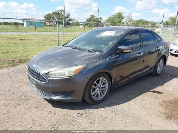 1FADP3F27HL342391 2017 FORD FOCUS - Image 2