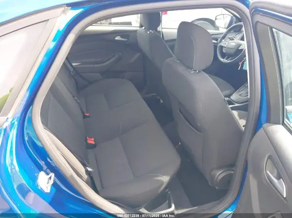 1FADP3F27JL203982 2018 FORD FOCUS - Image 8