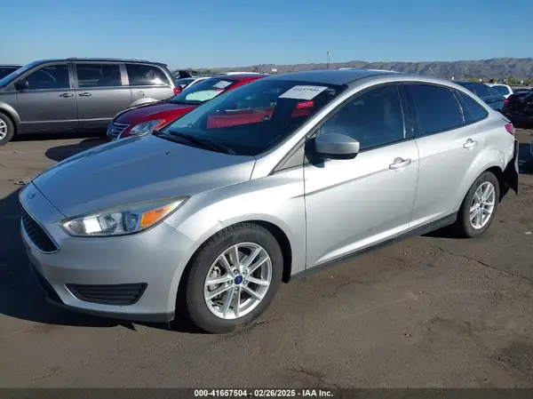 1FADP3F27JL204873 2018 FORD FOCUS - Image 2
