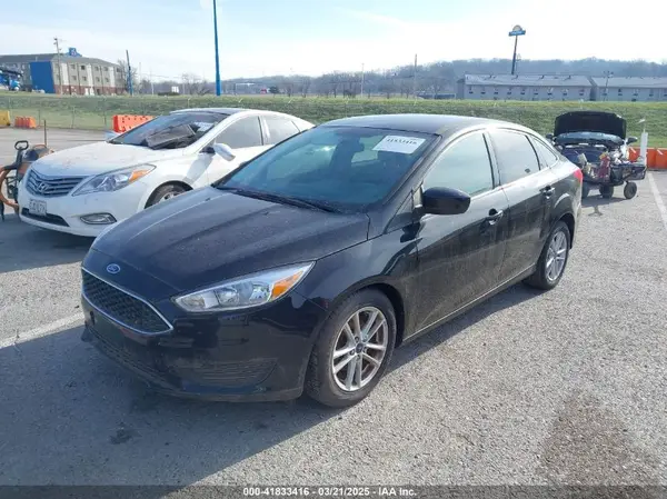 1FADP3F27JL206073 2018 FORD FOCUS - Image 2
