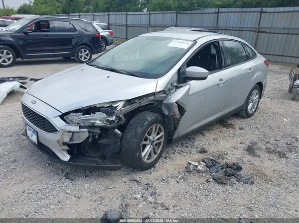 1FADP3F27JL206123 2018 FORD FOCUS - Image 2