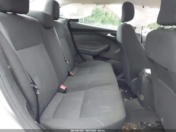 1FADP3F27JL206624 2018 FORD FOCUS - Image 8