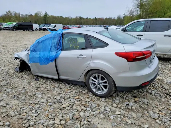 1FADP3F27JL207479 2018 FORD FOCUS - Image 2