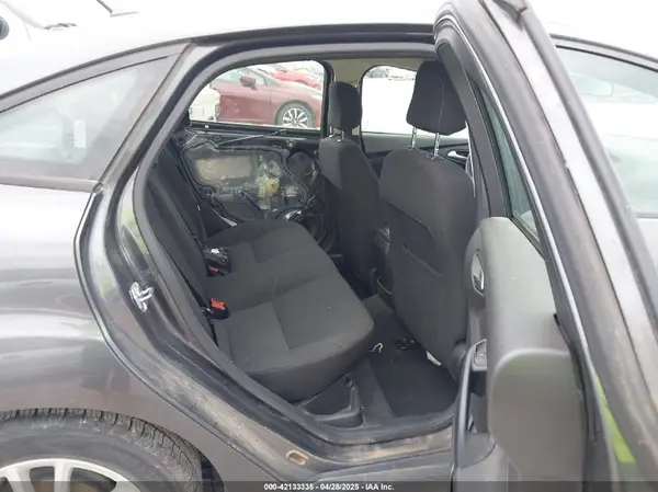 1FADP3F27JL207515 2018 FORD FOCUS - Image 8