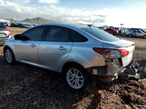 1FADP3F27JL213735 2018 FORD FOCUS - Image 2