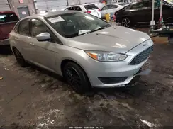 1FADP3F27JL221303 2018 FORD FOCUS