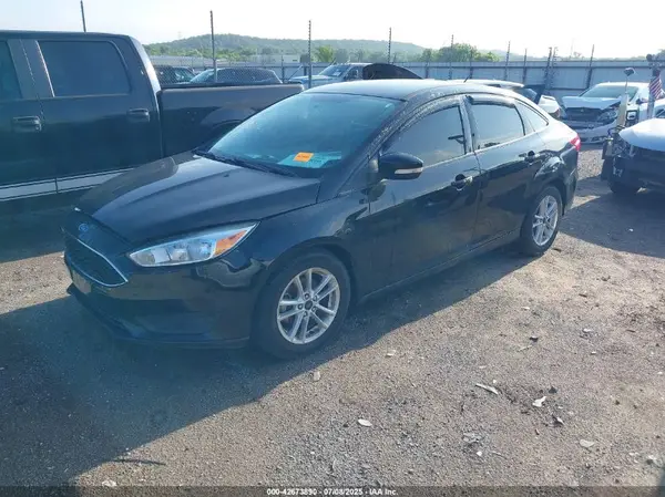 1FADP3F27JL222905 2018 FORD FOCUS - Image 2