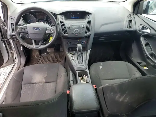 1FADP3F27JL249327 2018 FORD FOCUS - Image 8