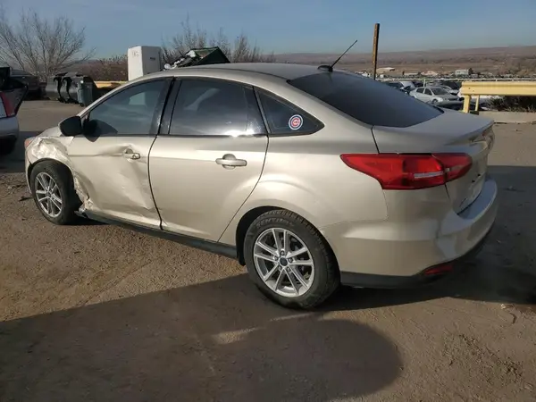 1FADP3F27JL251627 2018 FORD FOCUS - Image 2