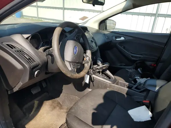1FADP3F27JL255127 2018 FORD FOCUS - Image 8
