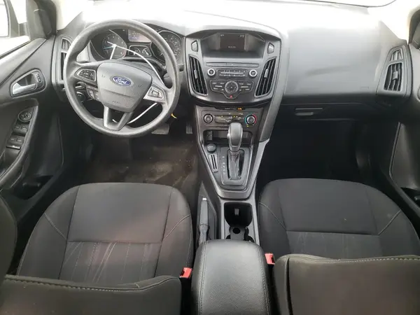 1FADP3F27JL257668 2018 FORD FOCUS - Image 8