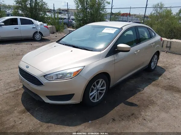 1FADP3F27JL270095 2018 FORD FOCUS - Image 2