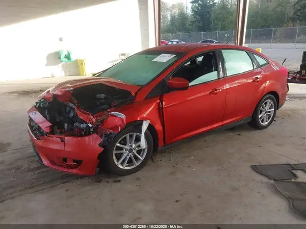 1FADP3F27JL271425 2018 FORD FOCUS - Image 2