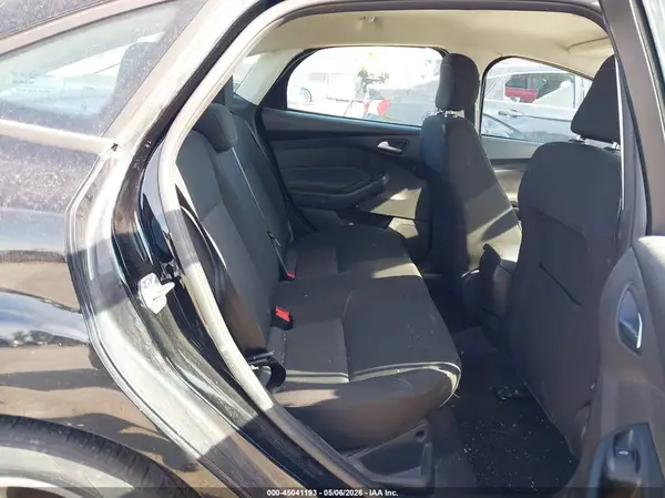 1FADP3F27JL278357 2018 FORD FOCUS - Image 8