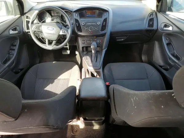 1FADP3F27JL278911 2018 FORD FOCUS - Image 8