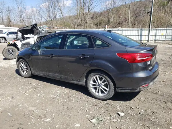 1FADP3F27JL285969 2018 FORD FOCUS - Image 2