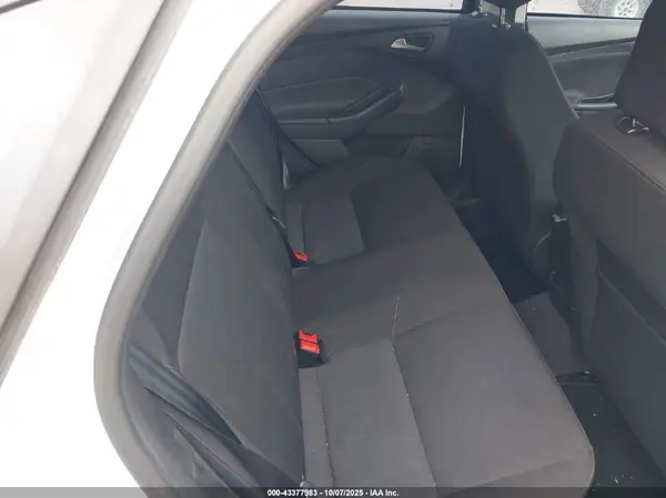 1FADP3F27JL287799 2018 FORD FOCUS - Image 8