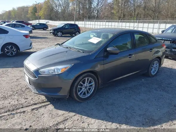 1FADP3F27JL294865 2018 FORD FOCUS - Image 2
