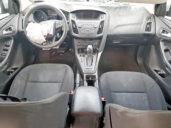 1FADP3F27JL311423 2018 FORD FOCUS - Image 8