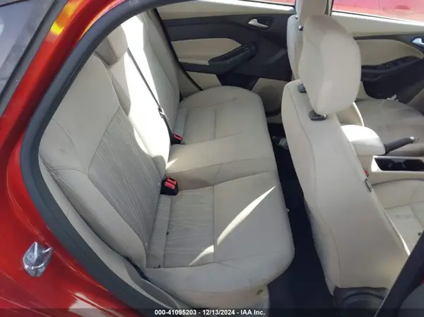 1FADP3F27JL324544 2018 FORD FOCUS - Image 8