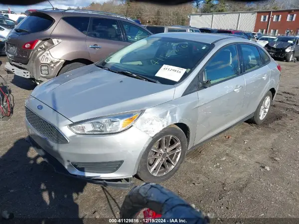 1FADP3F27JL324799 2018 FORD FOCUS - Image 2