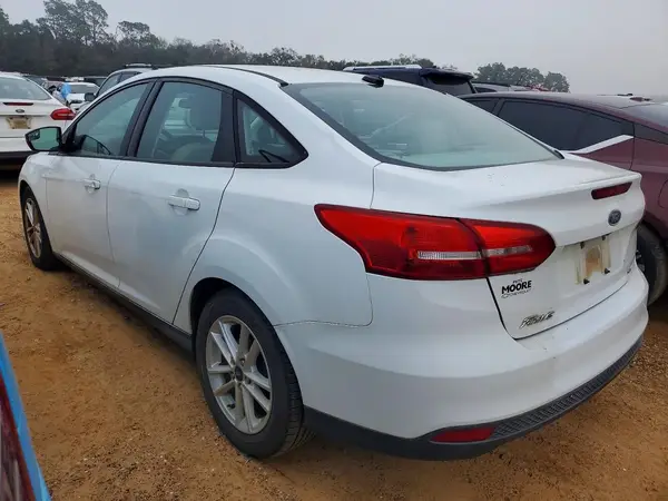 1FADP3F27JL324821 2018 FORD FOCUS - Image 2