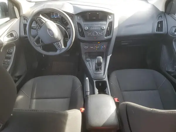 1FADP3F27JL327427 2018 FORD FOCUS - Image 8