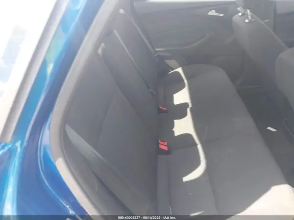 1FADP3F27JL327749 2018 FORD FOCUS - Image 8
