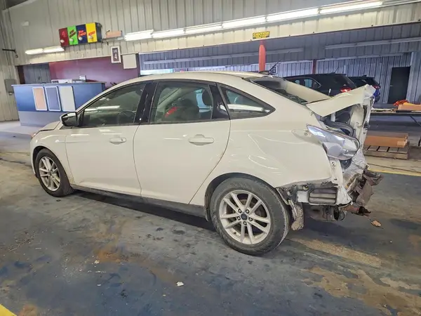 1FADP3F27JL328061 2018 FORD FOCUS - Image 2