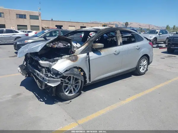 1FADP3F27JL328934 2018 FORD FOCUS - Image 2