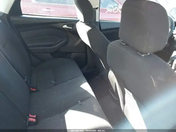 1FADP3F28GL217785 2016 FORD FOCUS - Image 8