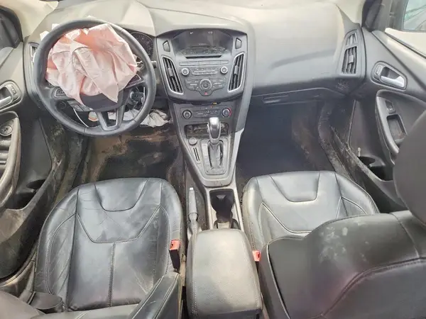 1FADP3F28GL232111 2016 FORD FOCUS - Image 8
