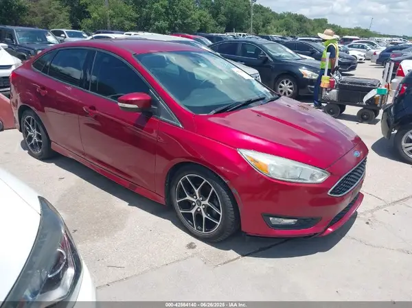 1FADP3F28GL237888 2016 FORD FOCUS - Image 1