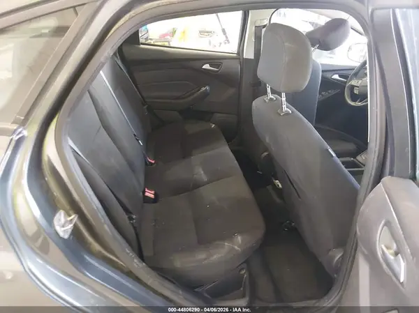1FADP3F28GL238233 2016 FORD FOCUS - Image 8