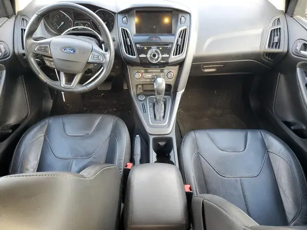 1FADP3F28GL239527 2016 FORD FOCUS - Image 8