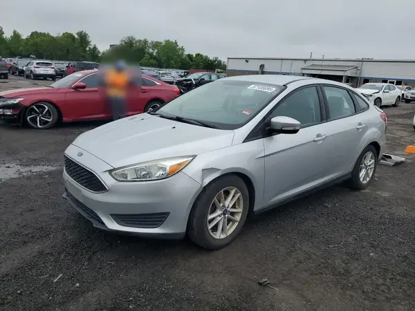 1FADP3F28GL240399 2016 FORD FOCUS - Image 1