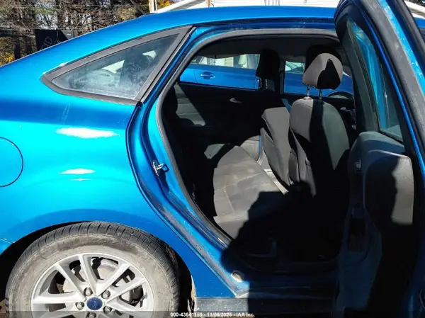 1FADP3F28GL243495 2016 FORD FOCUS - Image 8