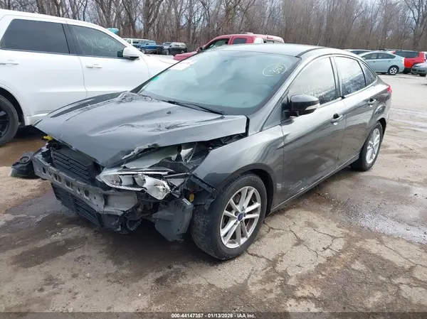 1FADP3F28GL253749 2016 FORD FOCUS - Image 2