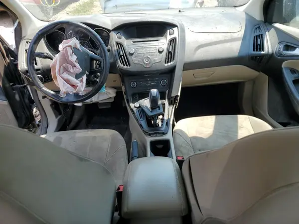 1FADP3F28GL262760 2016 FORD FOCUS - Image 8