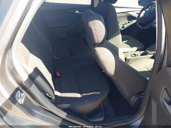 1FADP3F28GL266789 2016 FORD FOCUS - Image 8