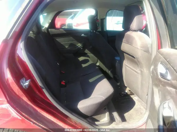 1FADP3F28GL267506 2016 FORD FOCUS - Image 8