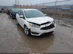 1FADP3F28GL274729 2016 FORD FOCUS