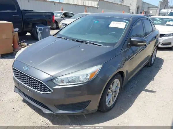 1FADP3F28GL281633 2016 FORD FOCUS - Image 2