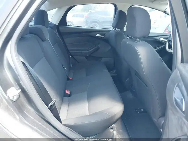 1FADP3F28GL281633 2016 FORD FOCUS - Image 8