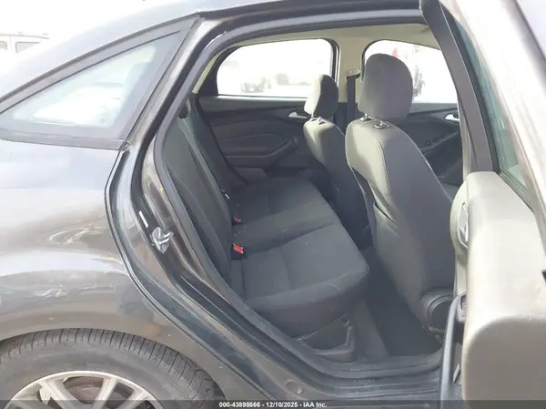 1FADP3F28GL310239 2016 FORD FOCUS - Image 8
