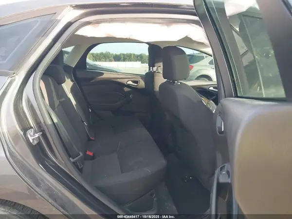 1FADP3F28GL314484 2016 FORD FOCUS - Image 8